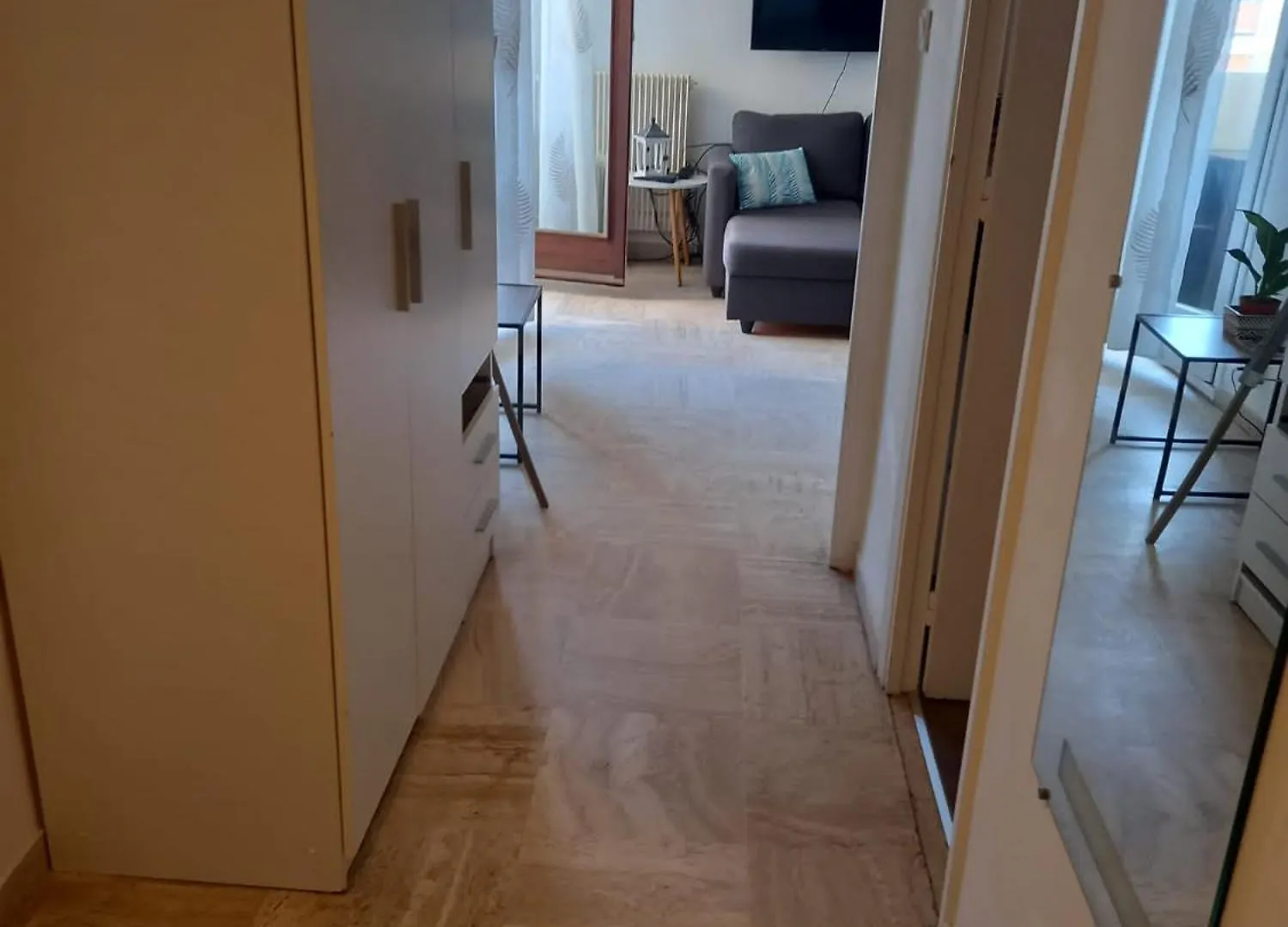 ++++ Renovated Cosy 50M2 Sunny Flat / Balcony / Close To Beach And To The Palais Des Festivals ++++ Cannes Apartment